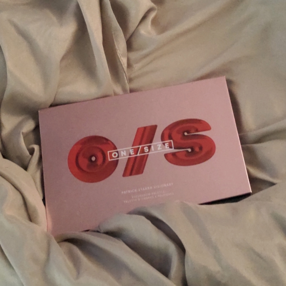 One size beauty visionary eyeshadow palette